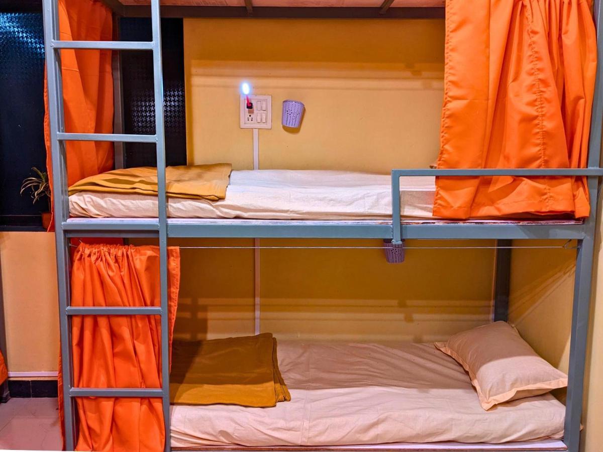 Awaara Backpackers Hostel, 알리바그 외부 사진
